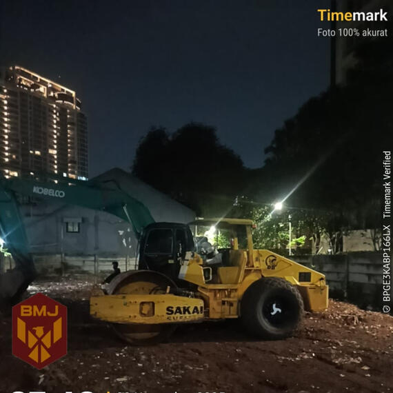 Dokumentasi Cut &amp; Fill Lapangan Padel Grogol