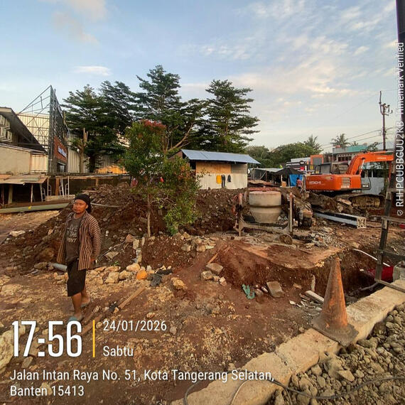 Dokumentasi Cut &amp; Fill Lapangan Padel Bintaro