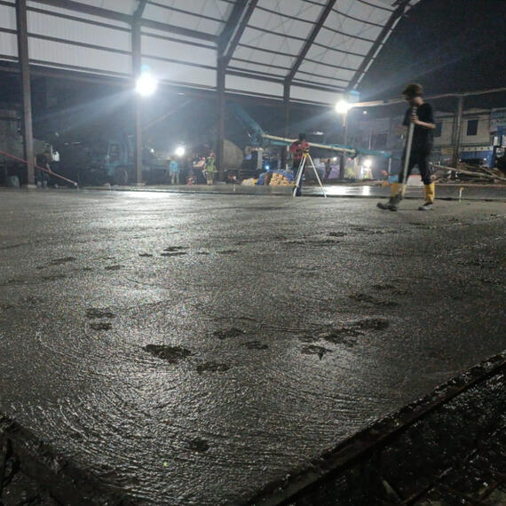 Dokumentasi Pengecoran Lapangan Padel Bintaro